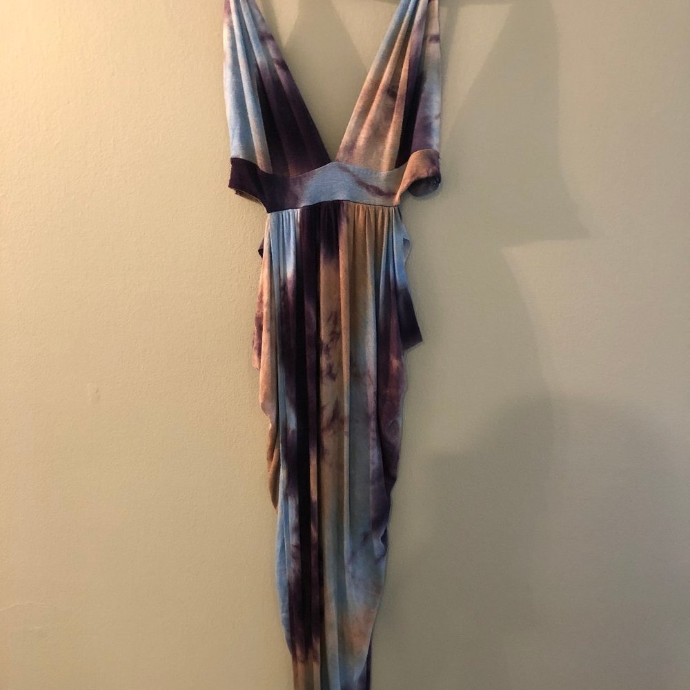 Cut-out tie-dye dress